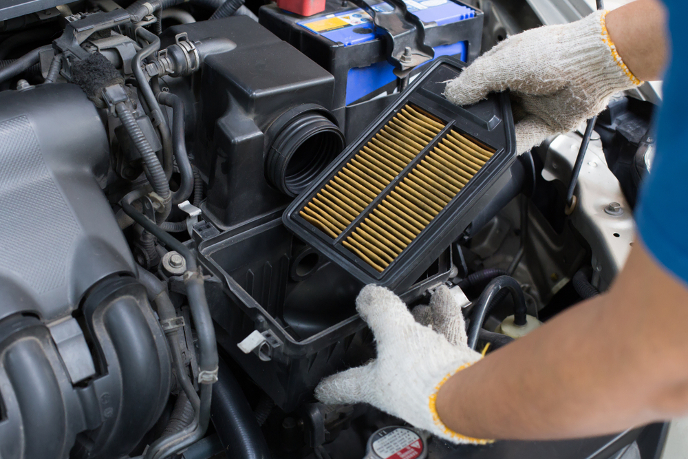 How to Choose and Replace Your Car’s Air Filter: A Practical Guide