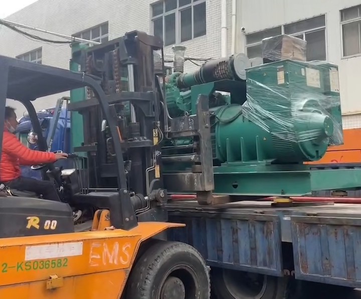Us Cummins diesel generator set shipment The company continues to buy a large number of fine beautiful machines welcome cooperation