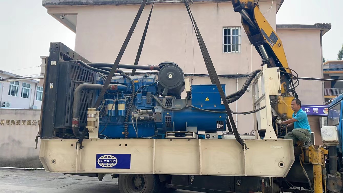Britain imported Rolls-Royce 500 kW