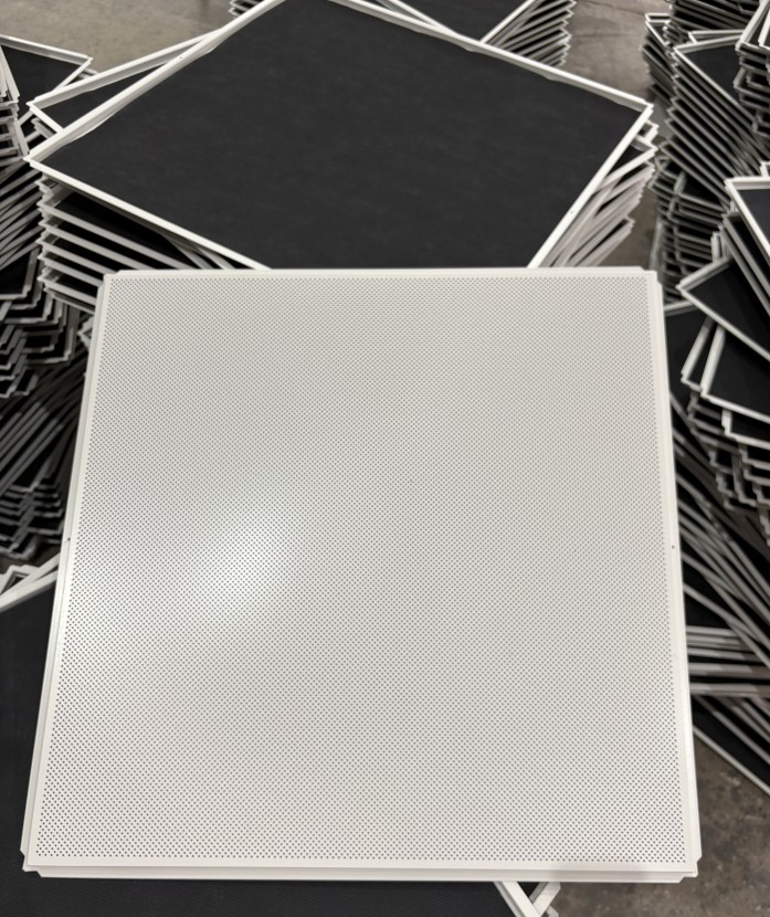 Aluminum ceiling panels: Fireproof, moisture-proof, and cost-effective, representing a new trend in building materials ceilings.