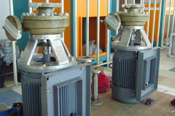 Cryogenic liquid centrifugal pump