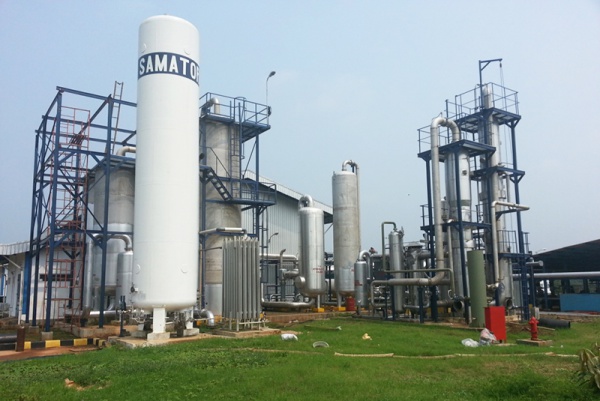 Chemical tail gas CO2 recycling