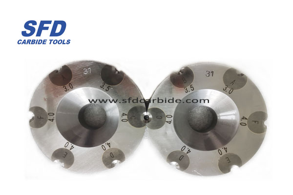 Round Gripping Dies