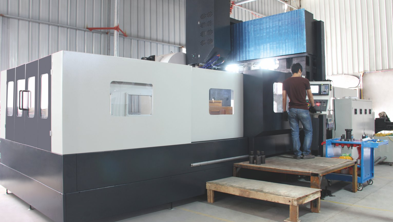 Taiwan (Taijia) Longmen Machining Center