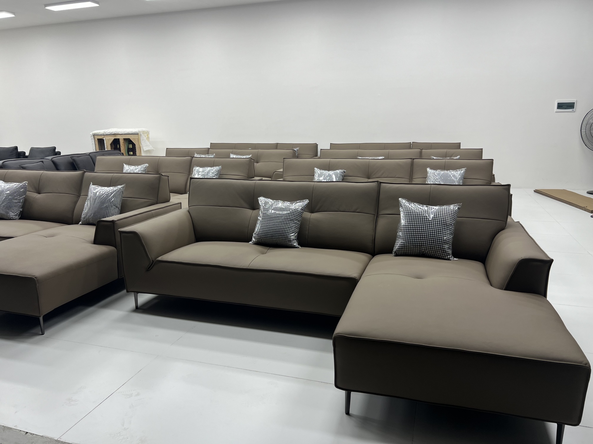 L-shape Leather Chase Sofa