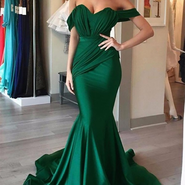 一-15 Evening dresses