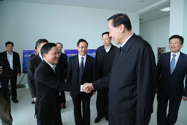 省委书记罗志军调研中国医药城
