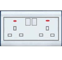 LK013 TWIN 13A SWITCHED SOCKET
