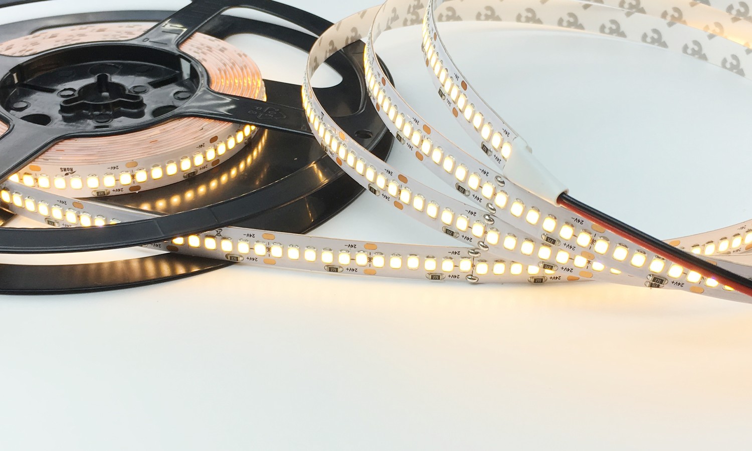 Mono White 2835