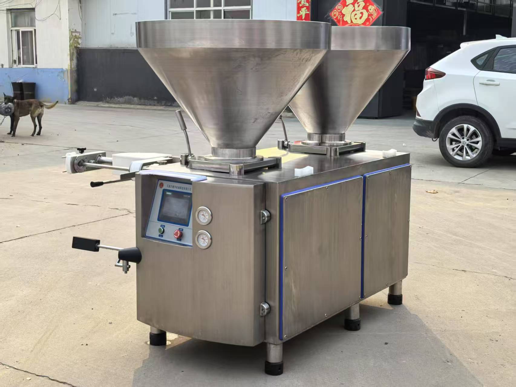 Jiangchuan Machinery Launches ZG2800 Double-Color Core Filling Vacuum Sausage Filling Machine
