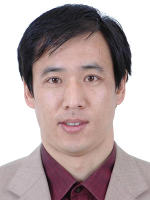 李天明 