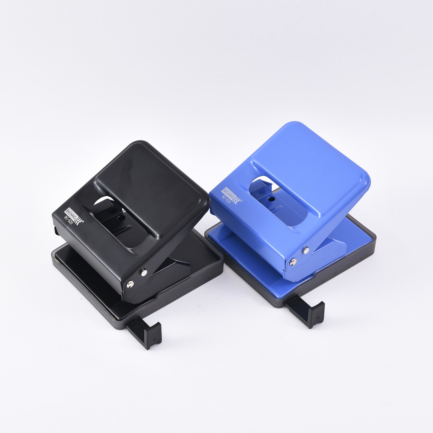  520hole-punching machine
