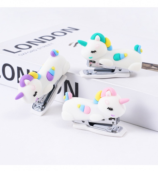 Unicorn Stapler in Window Color Box - Kawaii Stationery Gift, Hot Selling for Kids & Stationery Lovers