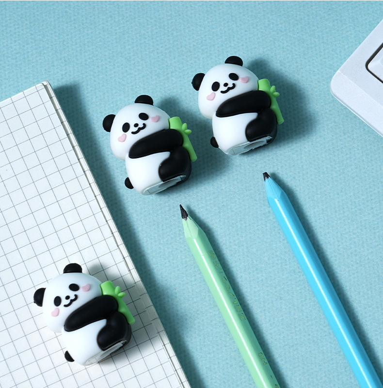  panda-shaped pencil sharpener 