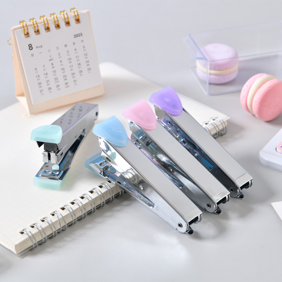 ade Color Office Stapler - Heavy-Duty for 20-Sheet Binding