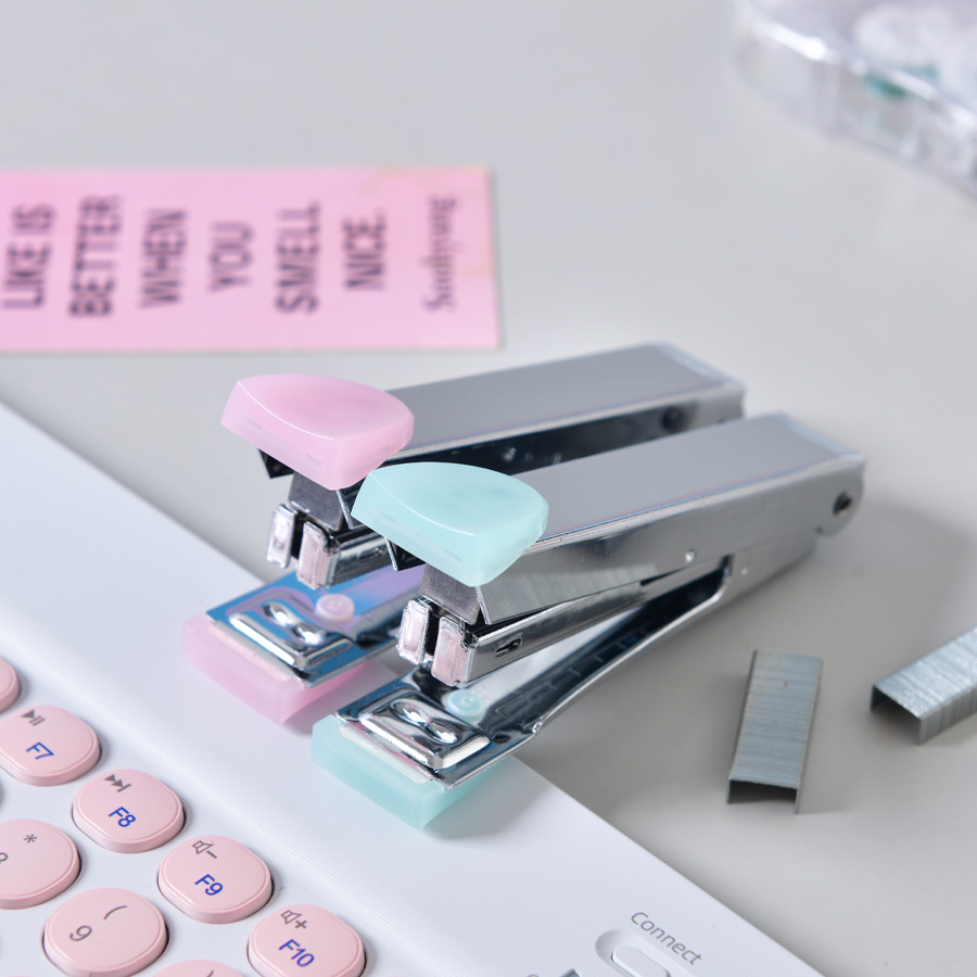 ade Color Office Stapler - Heavy-Duty for 20-Sheet Binding