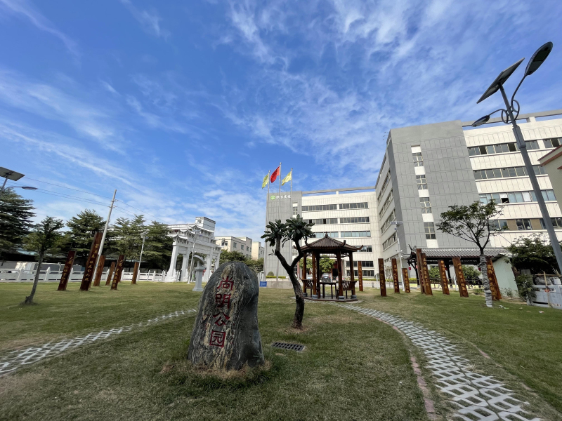 05公司花园外围