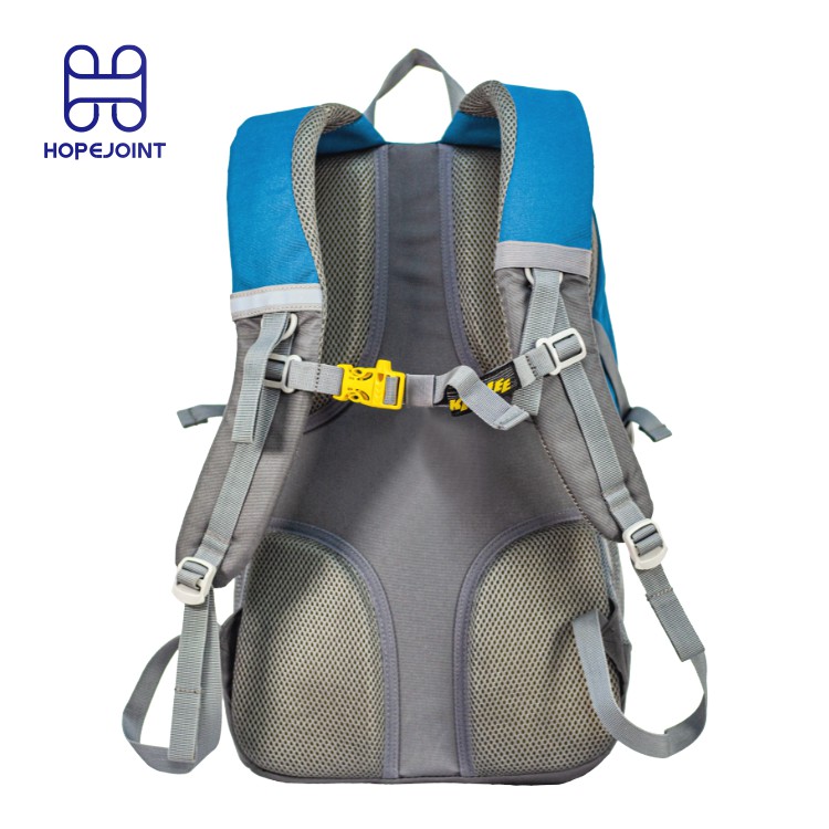 DAILY SPORTS HIKING BACKPACK