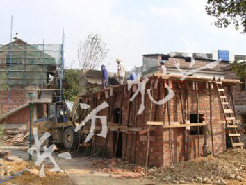 乳源江中必中三码不收费修建中的控制室