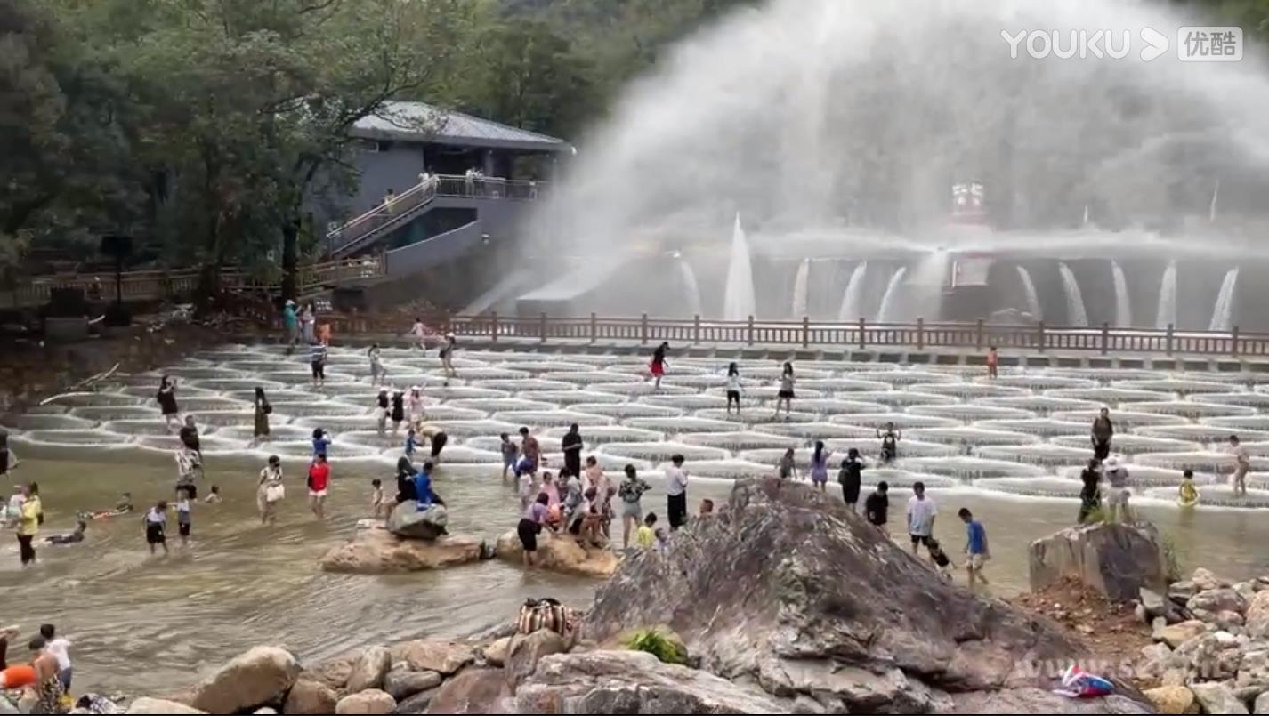 富溪大峡谷音乐必中三码不收费半岛国际建设过程及必中三码不收费景观效果展示