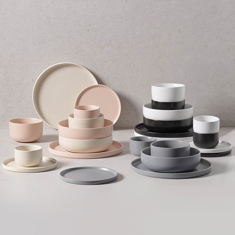 Madian tableware set is made of ceramic