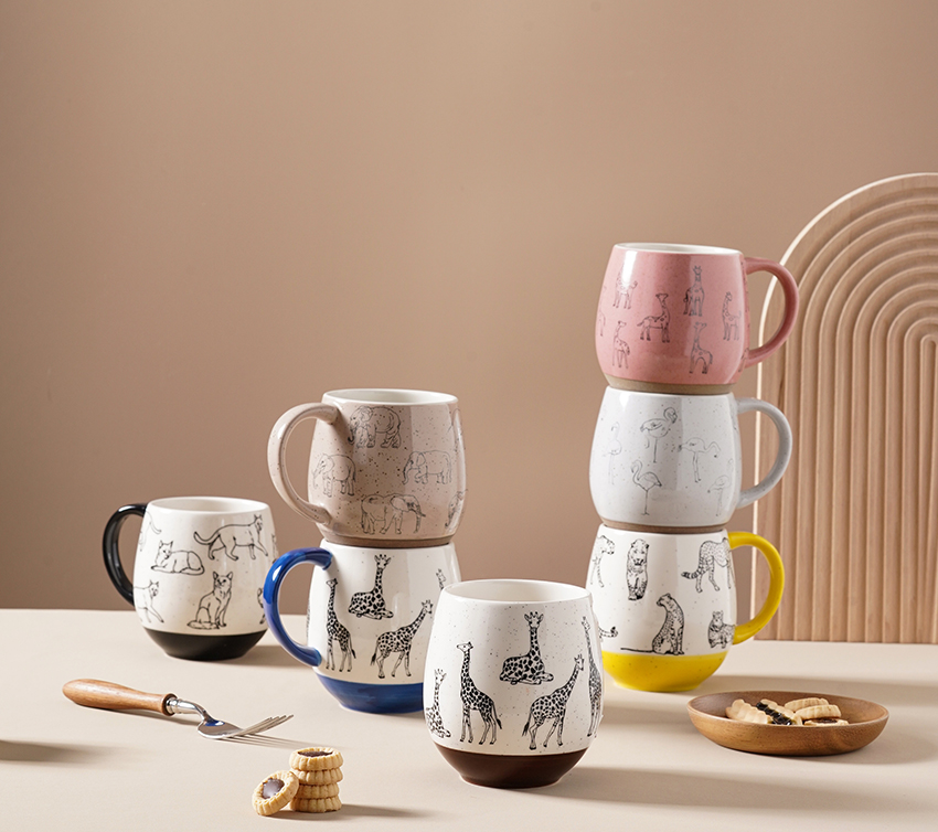 Ceramic giraffe mug series