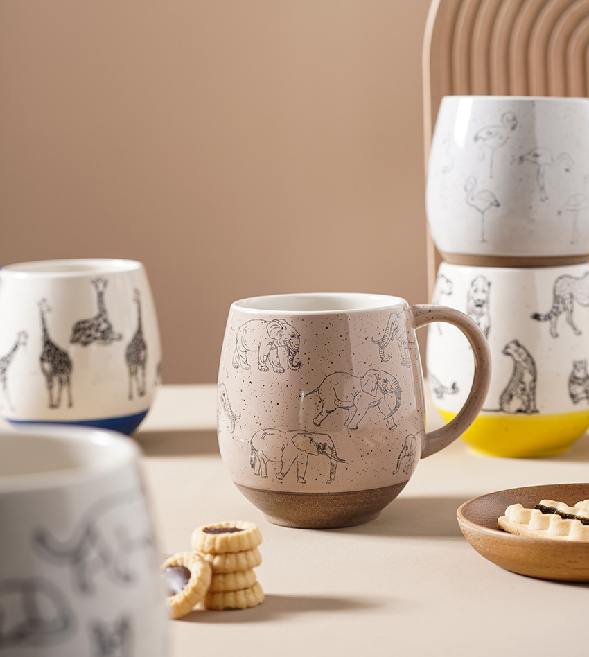 Ceramic giraffe mug series