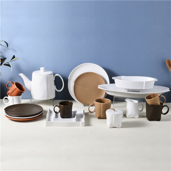 Multi-color ceramic tableware set