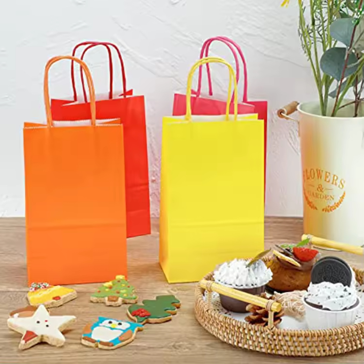 Custom Printed Multi-Color Kraft Paper Bag for Children's Festivals Packaging Shoes Candles Photo Frames Food Use Shopping Tote
