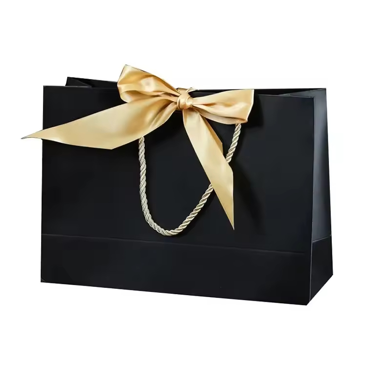 Embossed Logo Gold Foil Laminated Handle Reusable Private Label Low Price Printed Black Luxury Shopping Gift Paper Bag