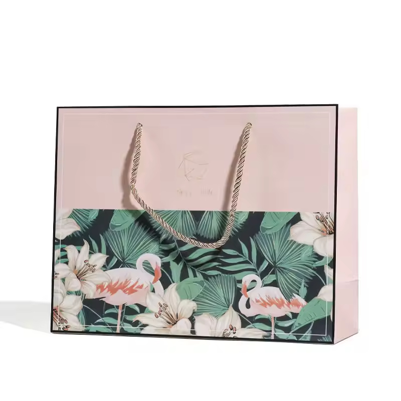 Personalized Luxury Eco-Friendly Cosmetic Fancy Shopping Gift Paper Bags with Your Own Logo