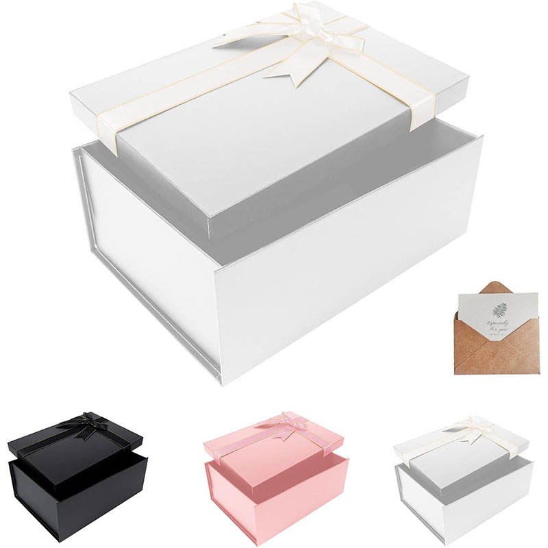 High Quality Recyclable Gift Box for Socks Customizable Exquisite Wedding & Holiday Packaging