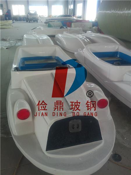 电动船（老爷车）