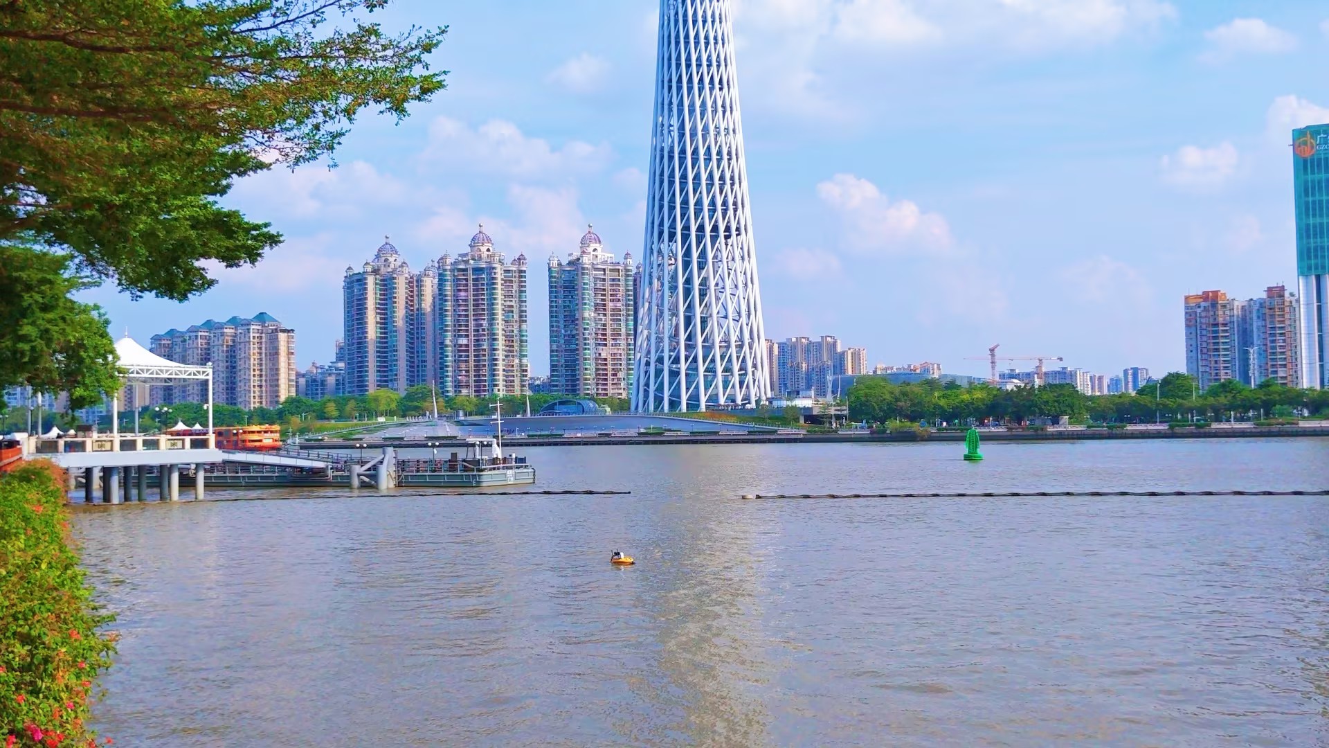 阿尔法无人船助力海心沙科技岛，打造“水上智能船舶”应用新场景！