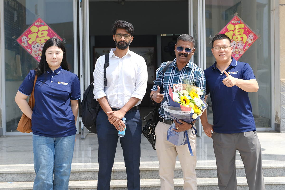 Shanding Group's Mini Excavators Undergo Durability Testing in Tropical, Humid Environments