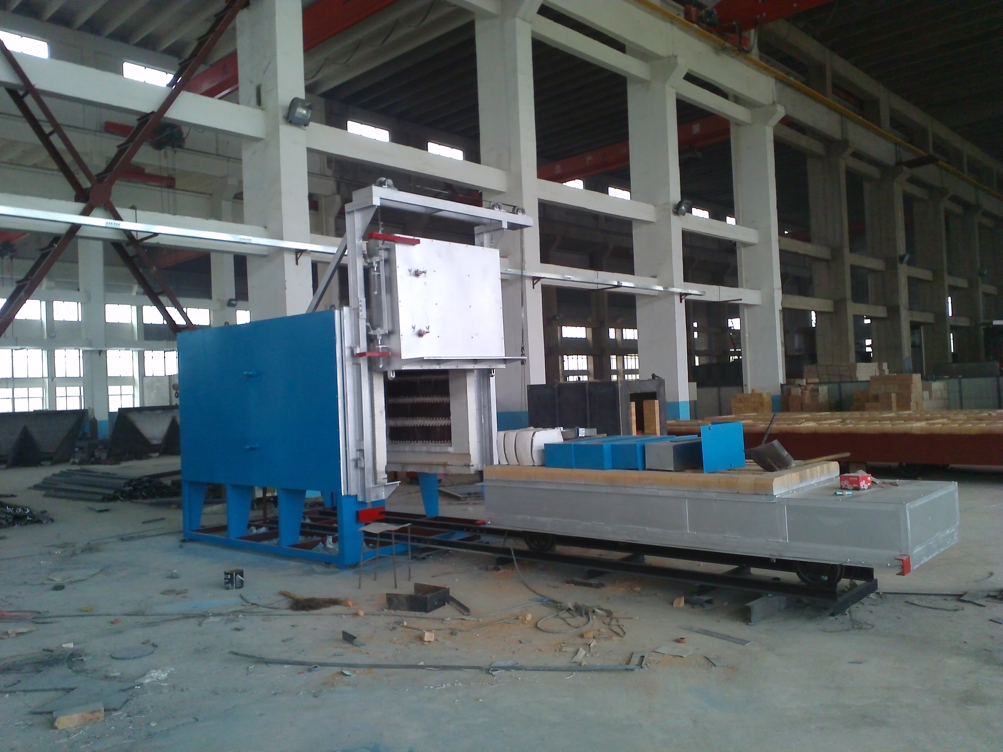 Horno de resistencia de hogar tipo bogie