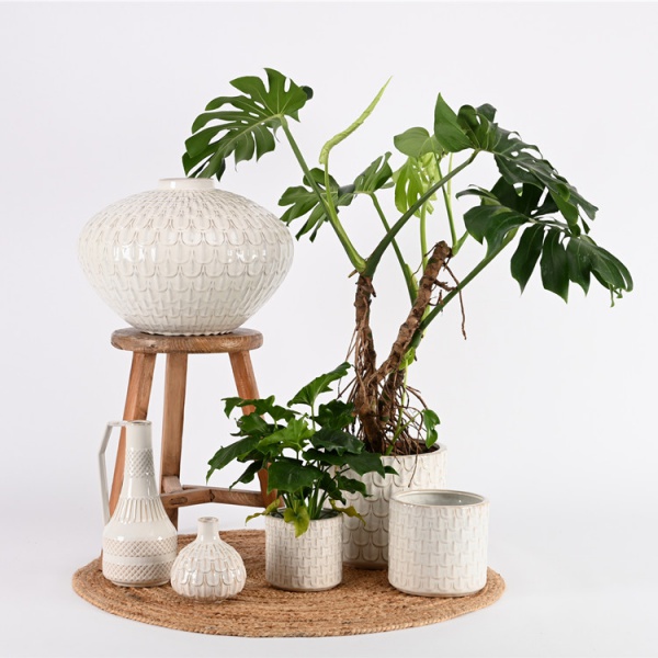 vase for flowers-001