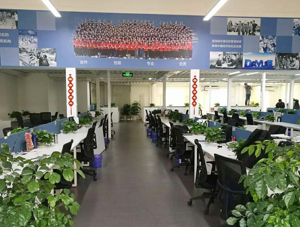 Four tips for maintaining light color office furniture