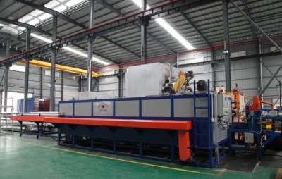 Full-automatic multi-log hot shear furnace