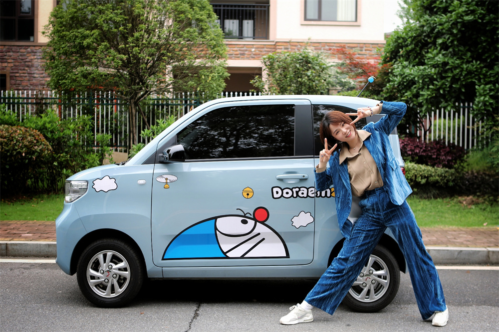 路上跑的大玩具，五菱宏光MINI EV真好玩