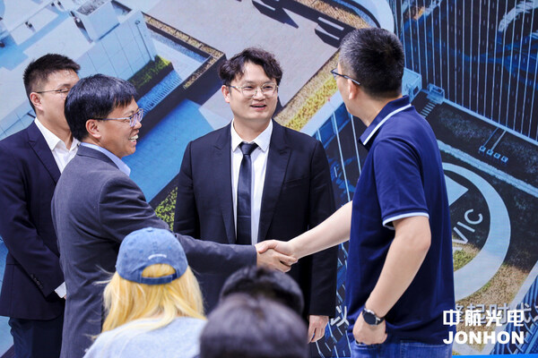 从铝代铜到整车互联：中航光电2026北京车展亮出