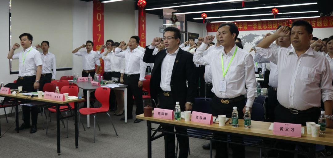 中膳承包食堂