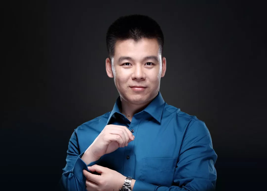 中膳团餐华东区域总经理蒋方源