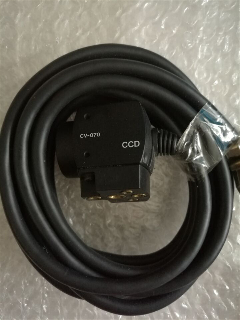 KEYENCE CV-070 original camera,camera head