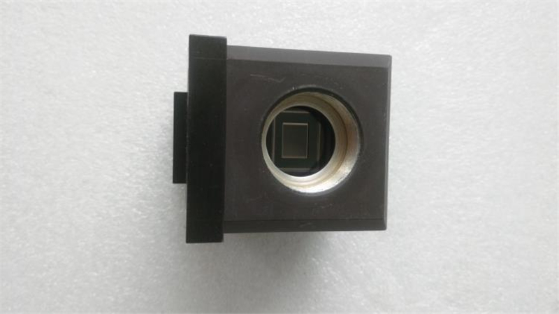 IT 1318 industrial camera New and Origianl