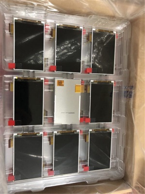 TM032LDH03 TIANMA LCD 210pcs available