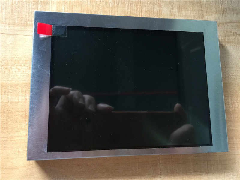 TM057KDHG04 TIANMA LCD 200pcs available