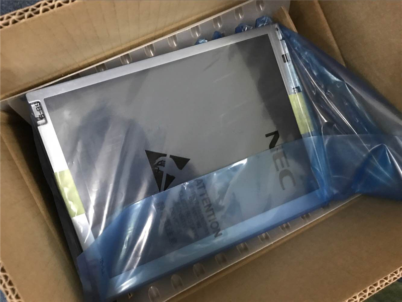 NL8060BC26-35 NEC original LCD 250pcs New coming