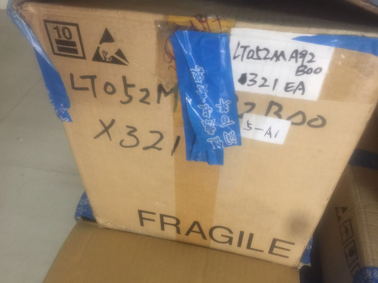 LT052MA92B00