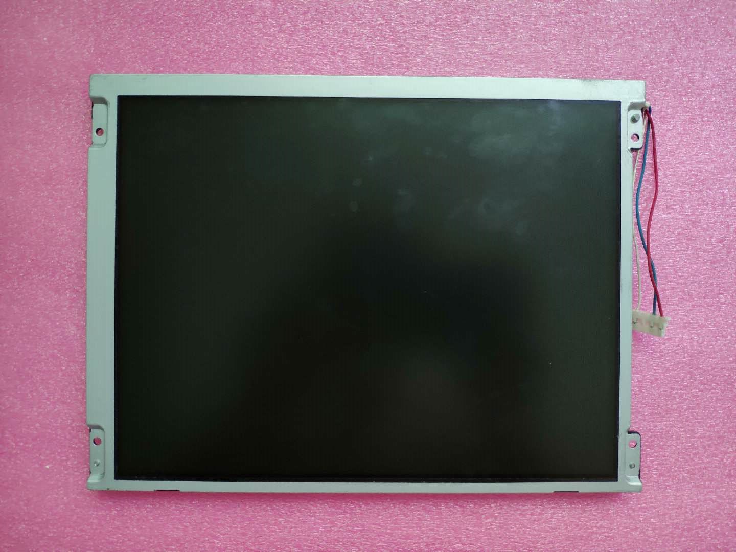 LT104AC54200